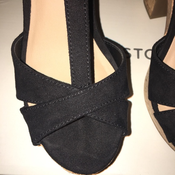 Platform Heel (5.5) - Picture 6 of 7